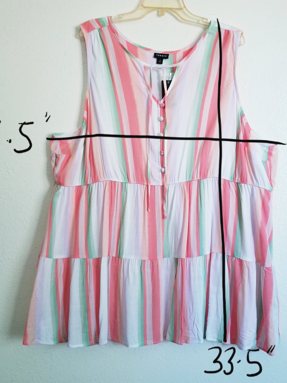 Plus Size Top - Picture 4 of 14